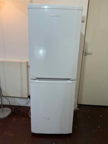 Photo of free Working Fridge Freezer (Colindale NW9) #1