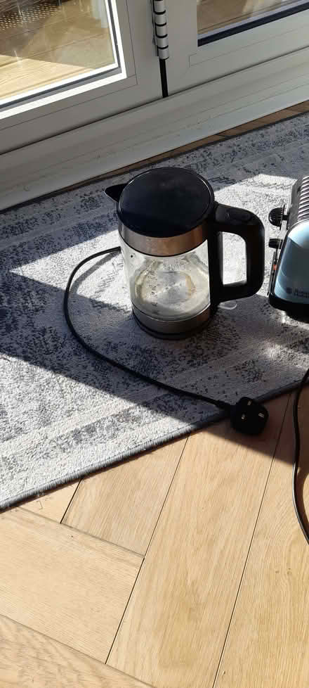 Photo of free Used electric kettle and Russell Hobbs toaster (St Anne's on the Sea FY8) #3