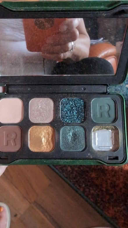 Photo of free Eyeshadow pallet (Combe Down) #1
