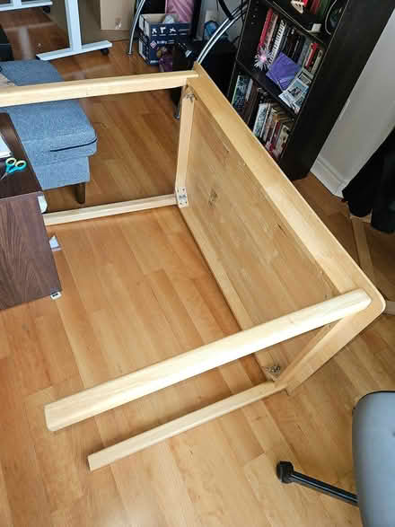 Photo of free Table (Yonge & Bloor) #1