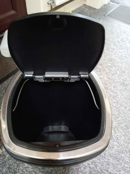 Photo of free Kitchen bin (Deepdale PR1) #2