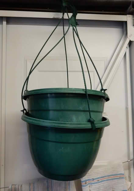 Photo of free Plastic Hanging Baskets (Kenn Road BS21) #1