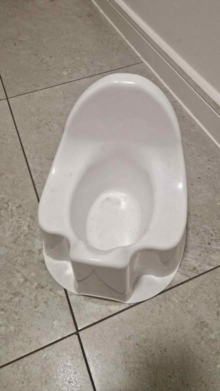 Photo of free Potty Seat, barely used (Chelmsford CM1) #1