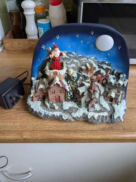 Photo of free Vintage Christmas decoration (Addlestone KT15) #1