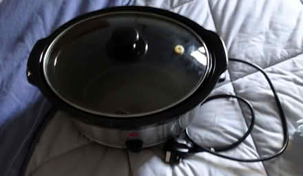Photo of free Daewoo 3.5litre Slow Cooker (Wimborne Minster BH21) #3