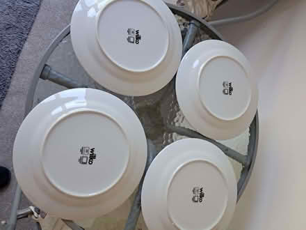 Photo of free Four Dinner Plates (Kimberley NG16) #2