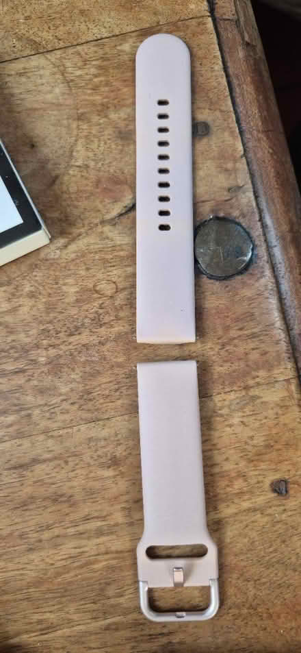 Photo of free smart watch band, galaxy (Bethnal Green E1) #1