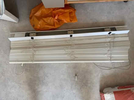 Photo of free slatted blind, 103cm width (Round Hill BN2) #1