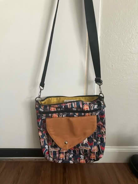 Photo of free Bag (Kiely and Homestead) #1