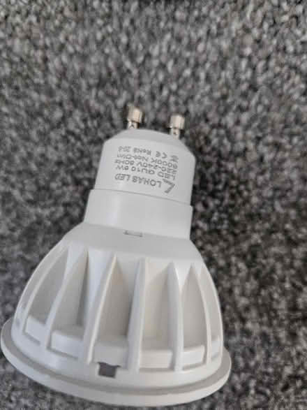 Photo of free 4 x Spotlight Bulbs (Bestwood Park Estate NG5) #3