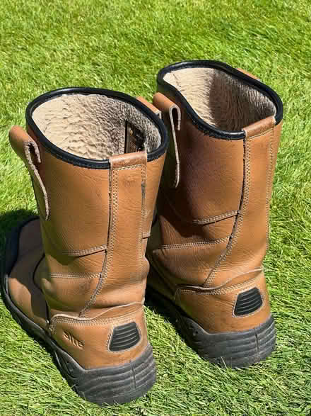 Photo of free Site Steel Toecap Rigger Boots Size 8 (Mill Green AL7) #3