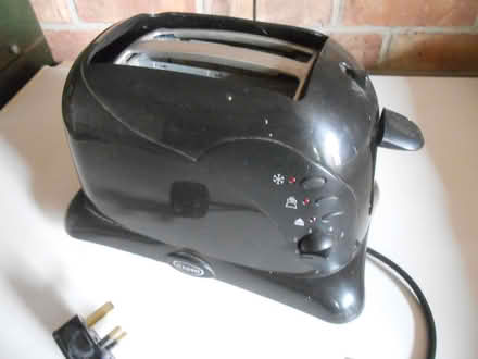 Photo of free small two slice toaster (Halstead TN14) #1