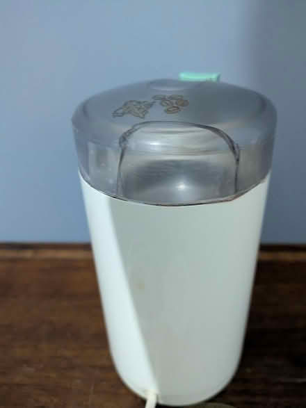 Photo of free Bosch coffee grinder (Aldrington BN3) #3