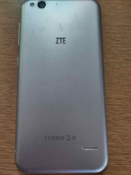 Photo of free ZTE mobile phone (Milton PO4) #2