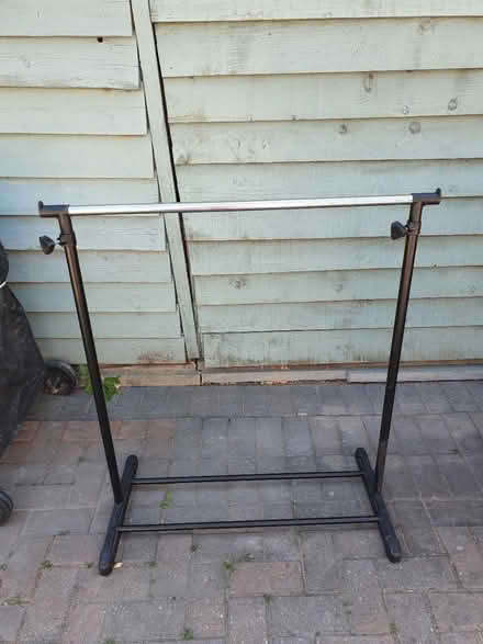 Photo of free Hanging rail (Burwell CB25) #1