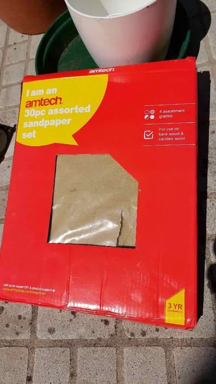 Photo of free Sandpaper set (Woosehill RG41) #1