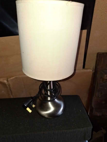 Photo of free table lamp (Halstead TN14) #1