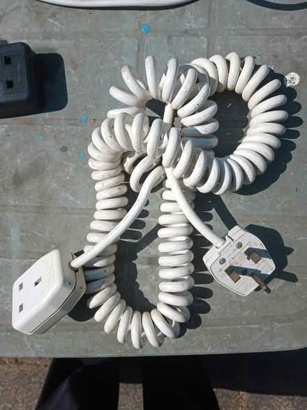 Photo of free Extension cable x 1 (Lawnswood, Leeds LS16) #1