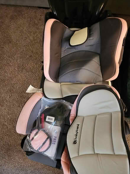 Photo of free Booster seat (Suwanee, ga) #1