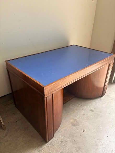 Photo of free Antique coffee table (Manassas, Va.) #4