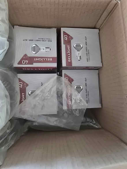 Photo of free 4 x R80 230V 40W E27 lightbulbs (CR2) #1