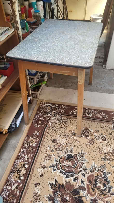 Photo of free '50s table (Bromley BR1) #2