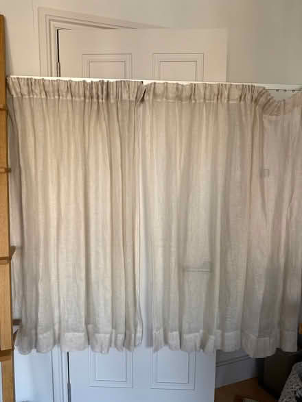 Photo of free Linen curtain & rail (London SW19) #1