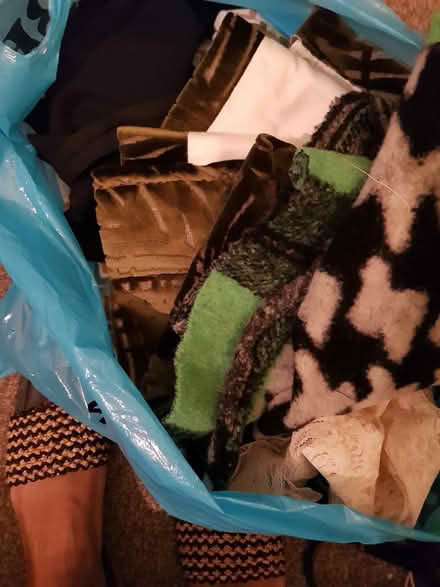 Photo of free Fabric scraps and fabric pieces (SW20) #4