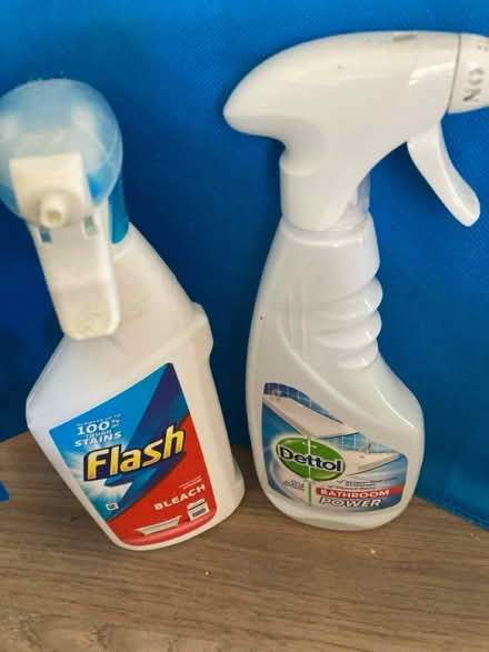 Photo of free Flash and Dettol (Farcet) #1