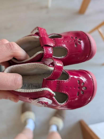 Photo of free Girls shoes size 2-3.5 (Cranfield MK43) #1
