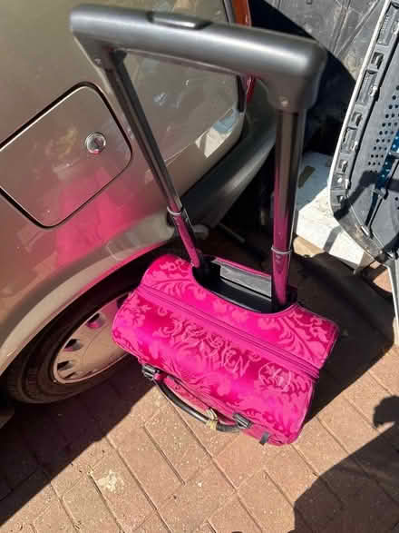 Photo of free Suitcase (Fox Hollies B28) #2