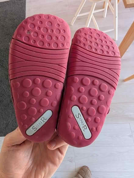 Photo of free Girls shoes size 2-3.5 (Cranfield MK43) #3