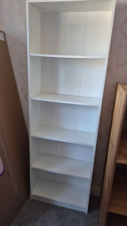 Photo of free Bookcase (RG30) #1
