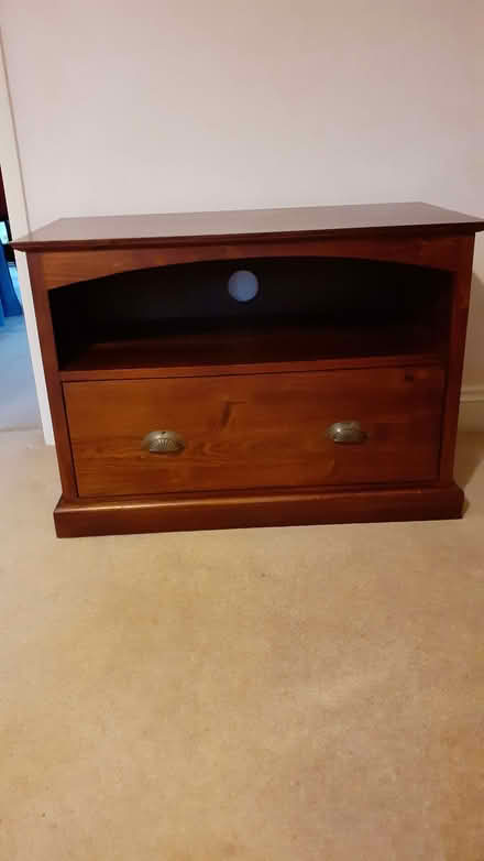 Photo of free TV/hifi cabinet (Pamber Heath RG26) #1
