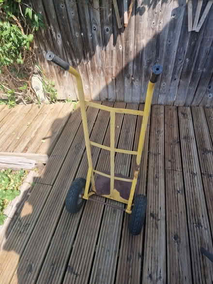 Photo of free Sack barrow (Hornchurch RM12) #1