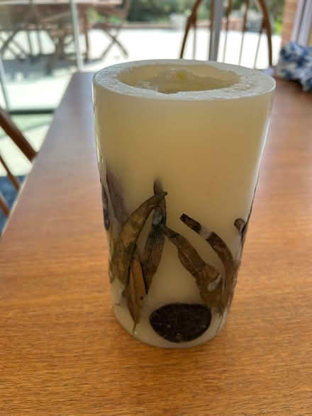 Photo of free Large Autumn Style Candle (Penn HP10) #1