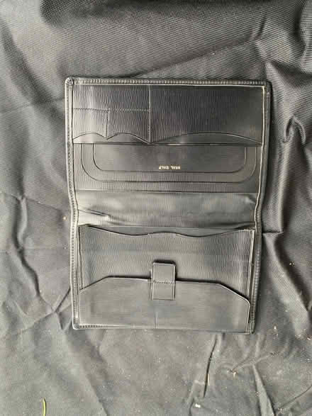 Photo of free Black large wallet (AL2 / SG6) #2