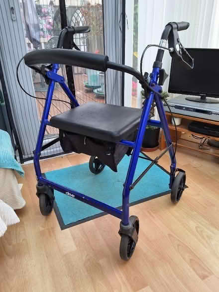 Photo of free Walker with seat (Seaton Delaval NE25) #1