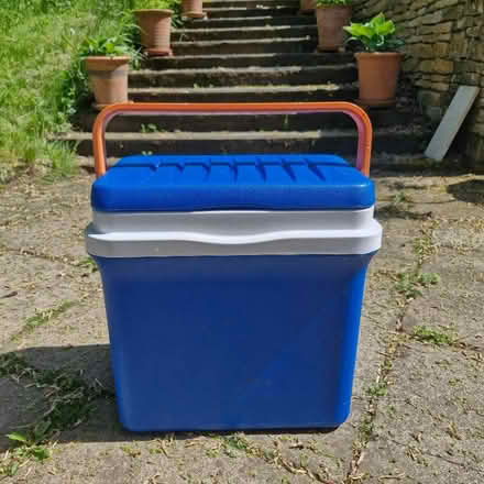 Photo of free Cool box (Owlpen GL11) #1