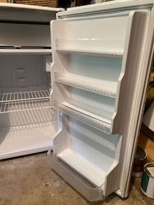 Photo of free Sanyo Mini fridge (Chevy Chase DC) #3
