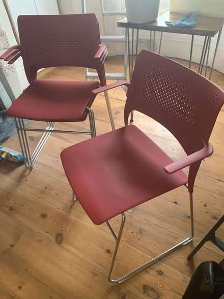 Photo of free 4 stacking Office style chairs (islington N1) #1