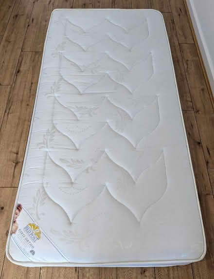 Photo of free Single mattress (Upper Holloway N19) #1