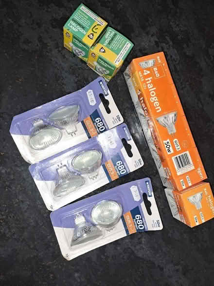 Photo of free 50W Halogen bulbs (Stanstead Abbotts SG12) #1
