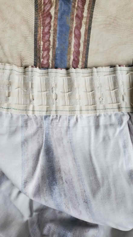 Photo of free 2 pairs of curtains (Stevenage, Great Ashby, SG1) #3