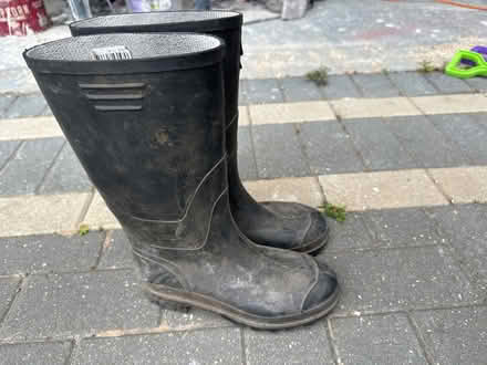 Photo of free Welly’s size 4 (Loughton MK5) #2