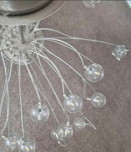 Photo of free Contemporary Light Fitting (WF4) #3