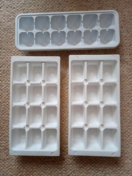 Photo of free Kitchen items (Lawnswood, Leeds LS16) #4
