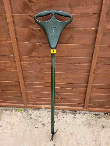 Photo of free Stick / seat (Pickering YO18) #1