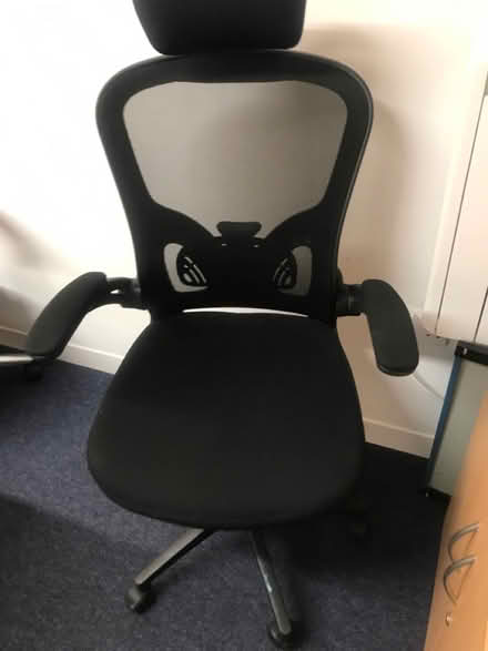 Photo of free Office chair (northfleet DA11) #1