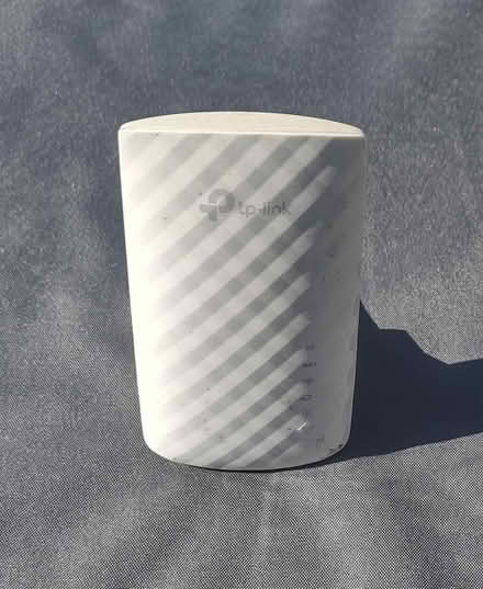Photo of free WiFi range extender (Leighton Buzzard) #2